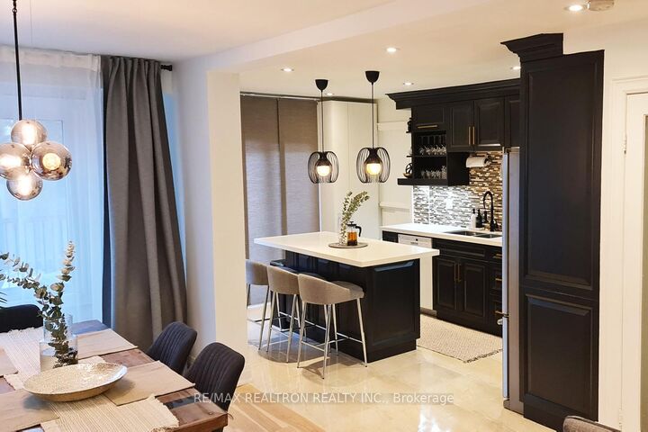 Property Photo:  657 Cognac Crescent # Upper  ON L1X 1L7 
