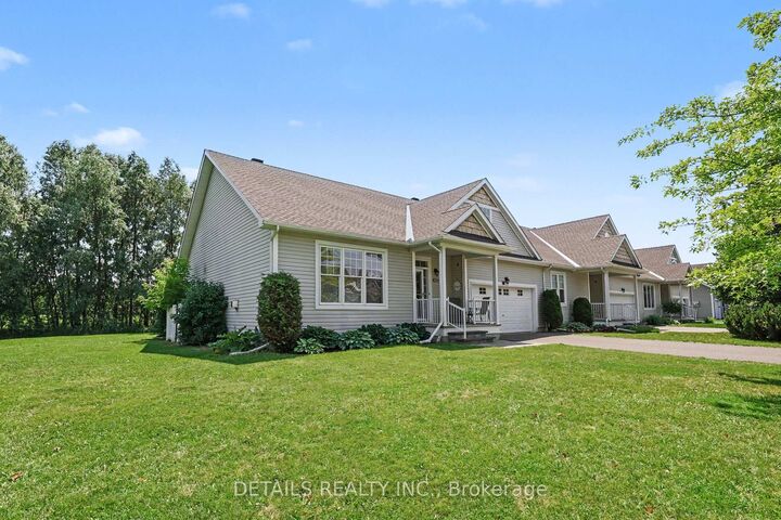Property Photo:  631 Country Trail  ON K0A 1K0 