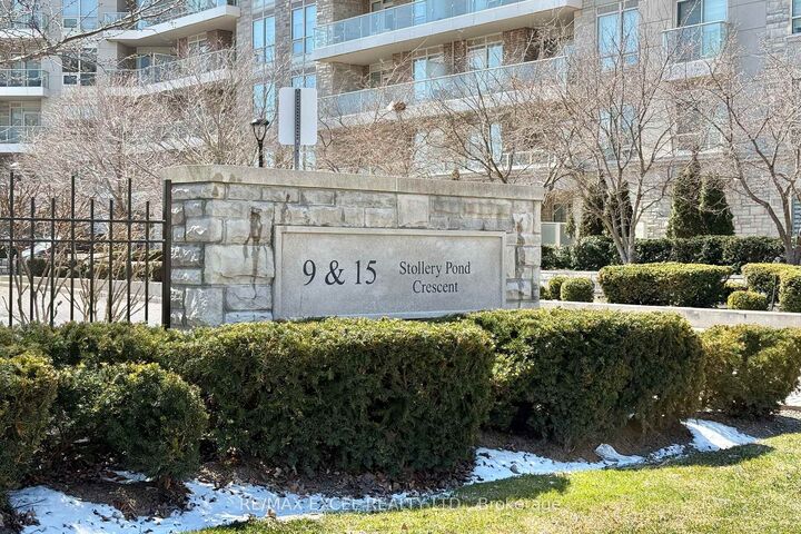 Property Photo: 9 Stollery Pond Crescent 208 ON L6C 1K4