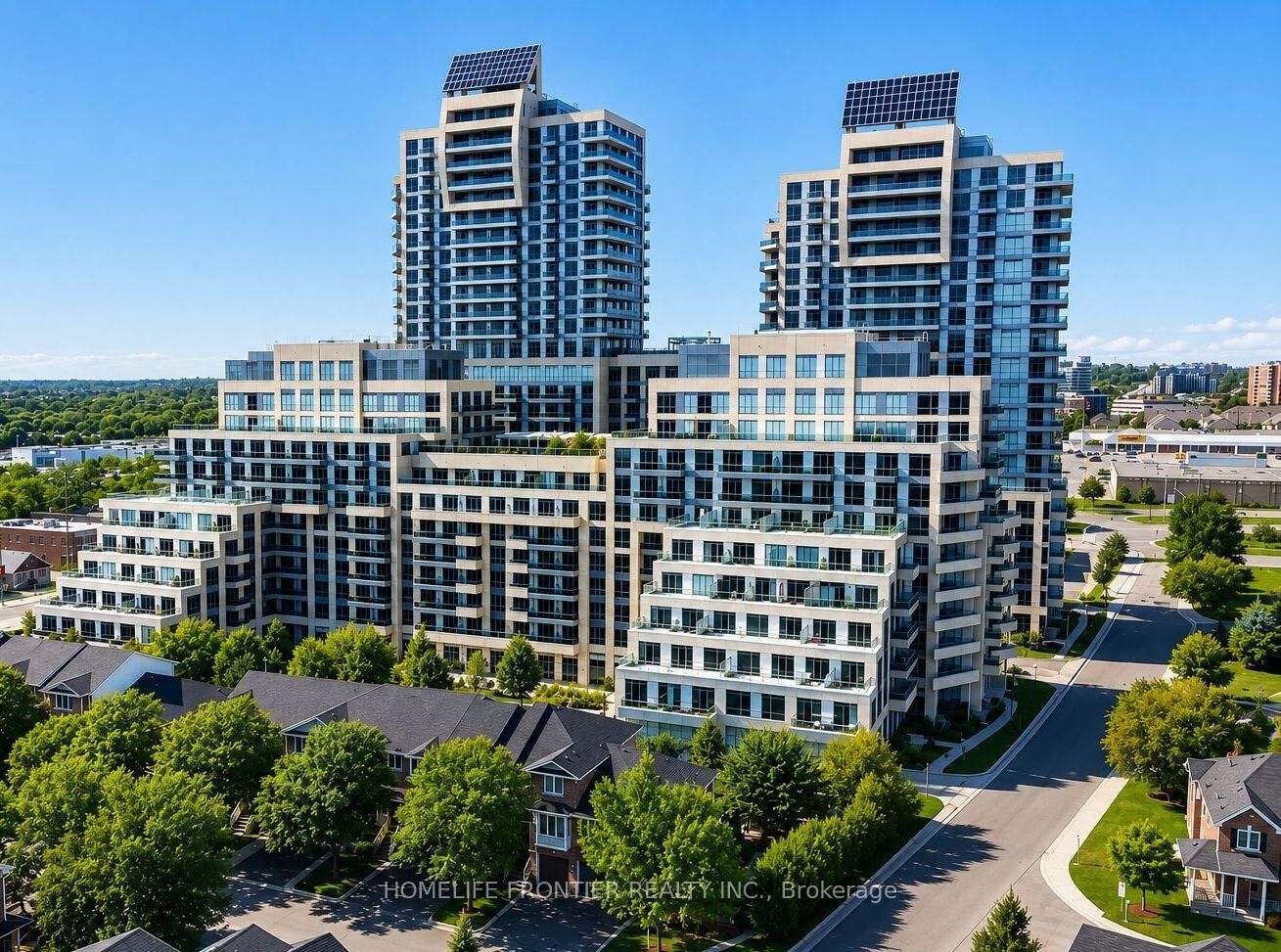 Property Photo: 9191 Yonge Street 218 ON L4C 1E2