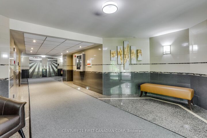 Property Photo:  1103 Jalna Boulevard 404  ON N6E 2W8 