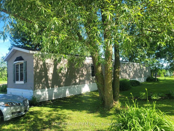 Property Photo: 75049 Hensall Road 18 ON N0K 1W0