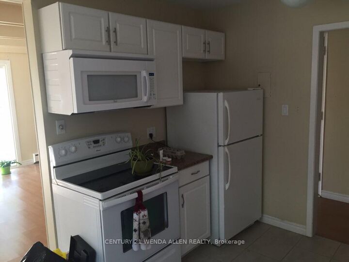 Property Photo: 558 Lansdowne Drive ON L1G 1W3