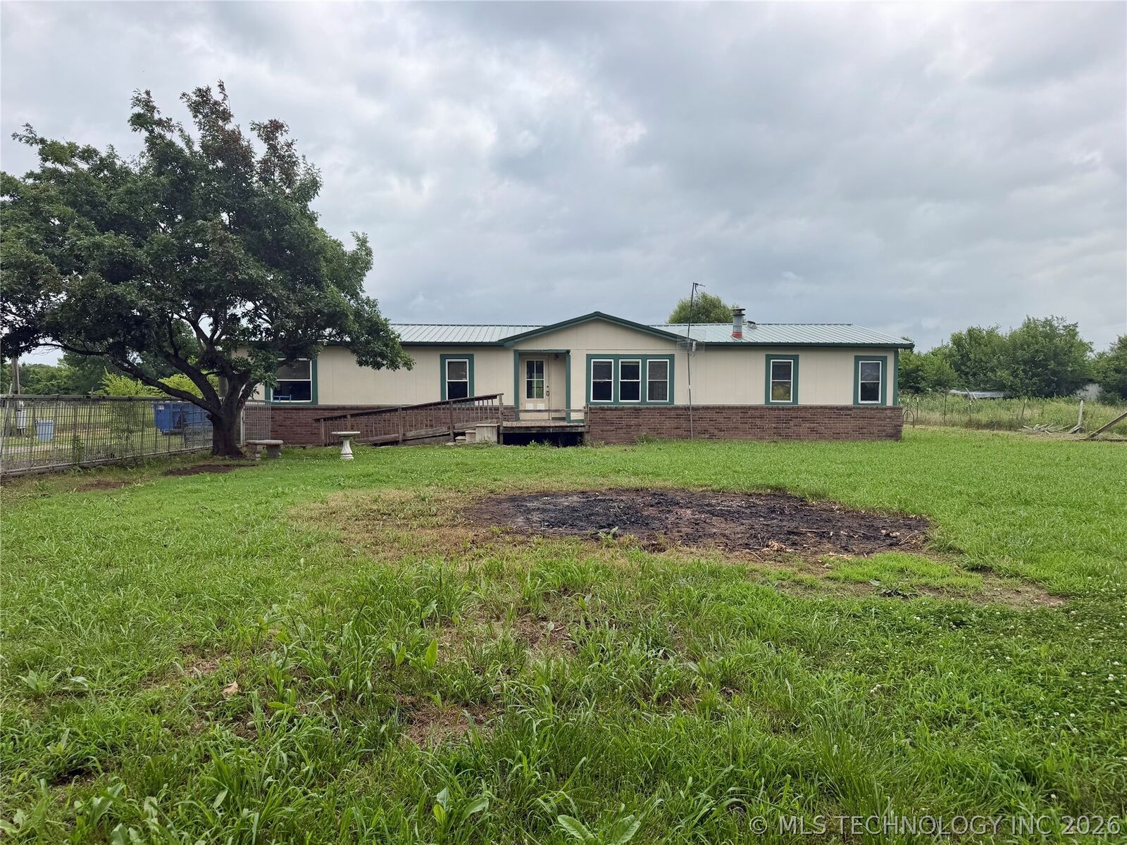 Property Photo: 6830 S 20th Street OK 74403