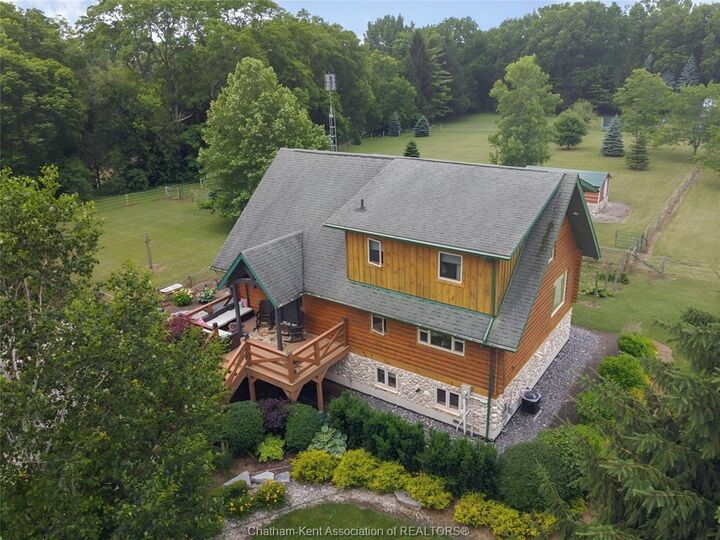 11530 Longwoods Road — photo 1