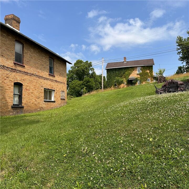 Property Photo: 500 4th St PA 15345