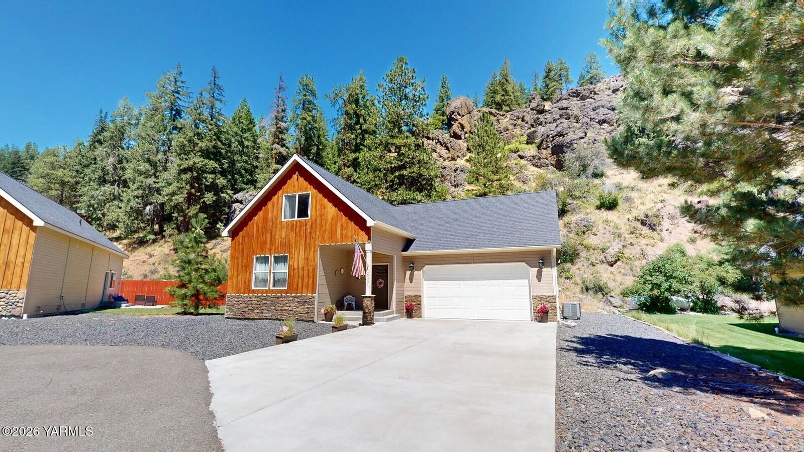 Property Photo: 16331 Highway 410 WA 98937
