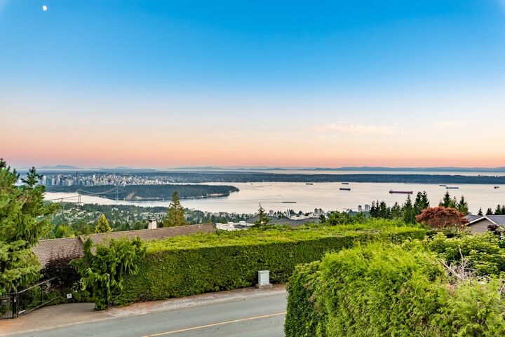 Property Photo: 1441 Chartwell Drive BC V7S 2R9