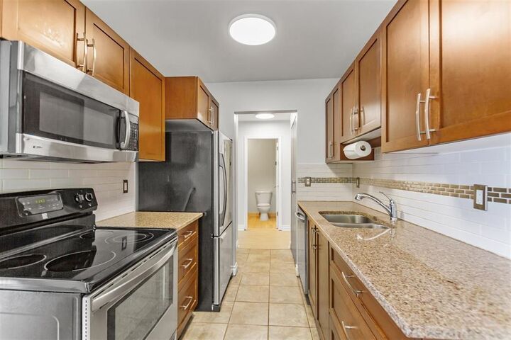 590 Whiting Way 112 — photo 1