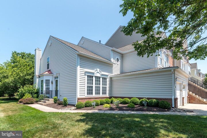 Property Photo:  32 Addison Court  PA 18901 