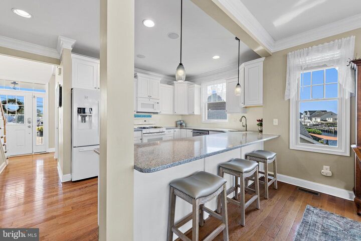 Property Photo:  68 Rosalyn Drive  NJ 08050 