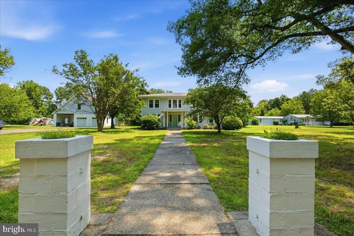 Property Photo:  16146 Thomas Road  MD 20674 