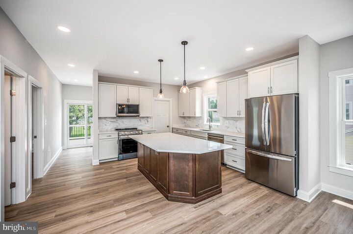 Property Photo:  6103 1st Street  VA 22485 
