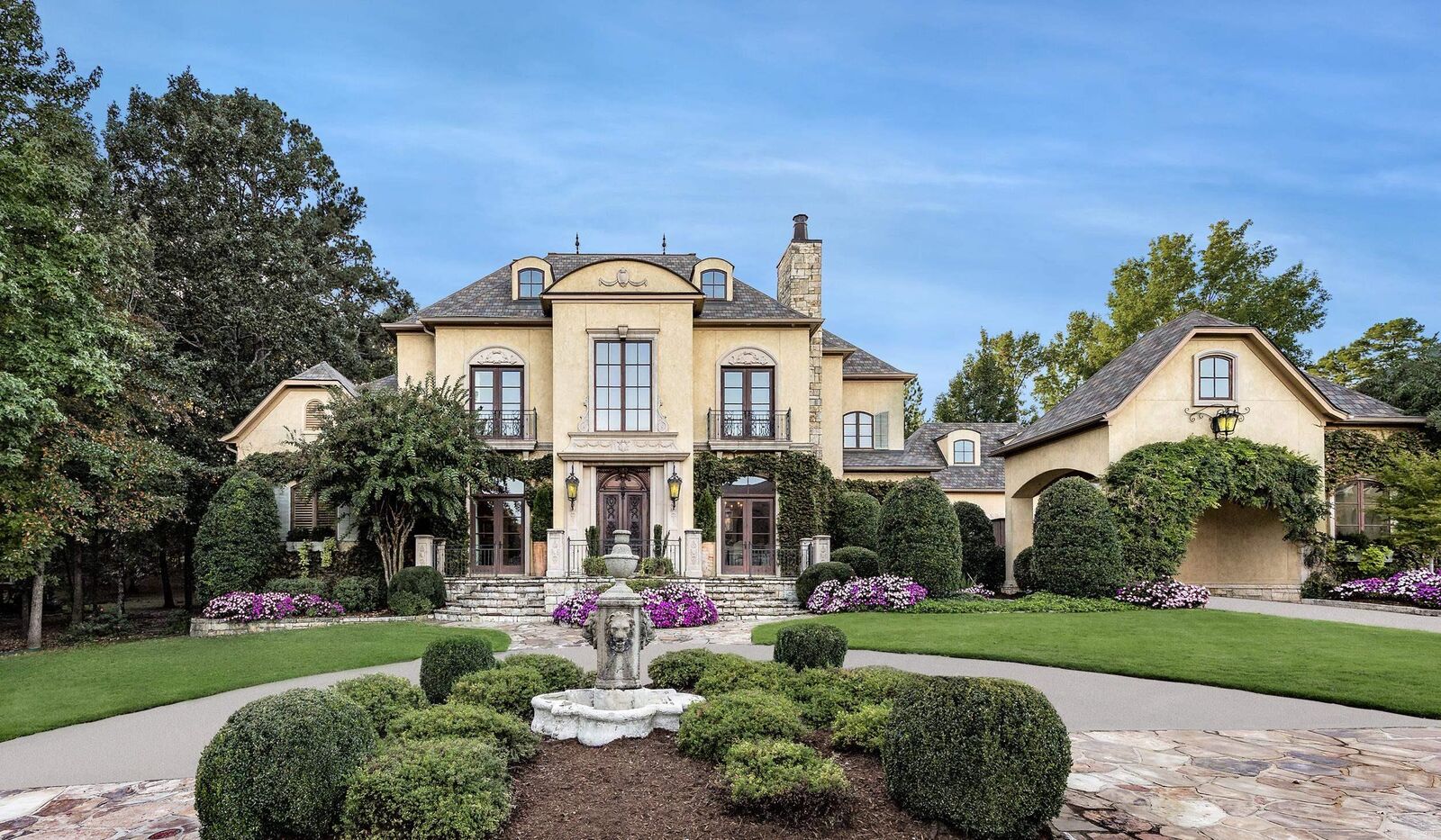 Property Photo:  79 Sologne Circle  AR 72223 