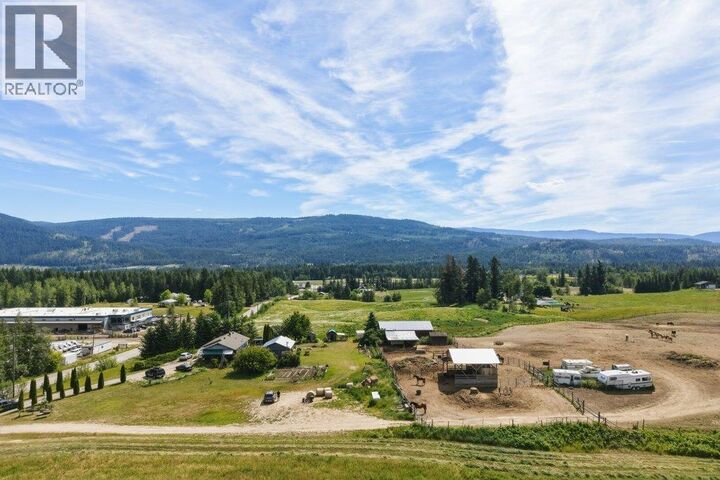 Property Photo: 3580 20 Avenue Southeast BC V1E 1X9