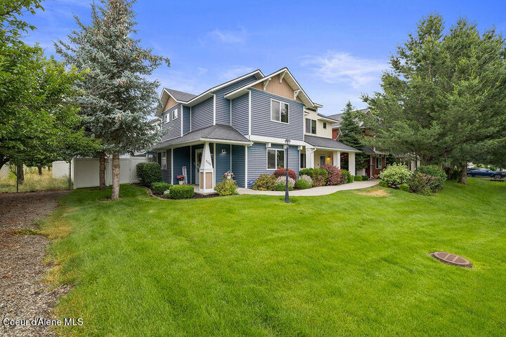 Property Photo:  3306 E Lashawn Ct  ID 83854 