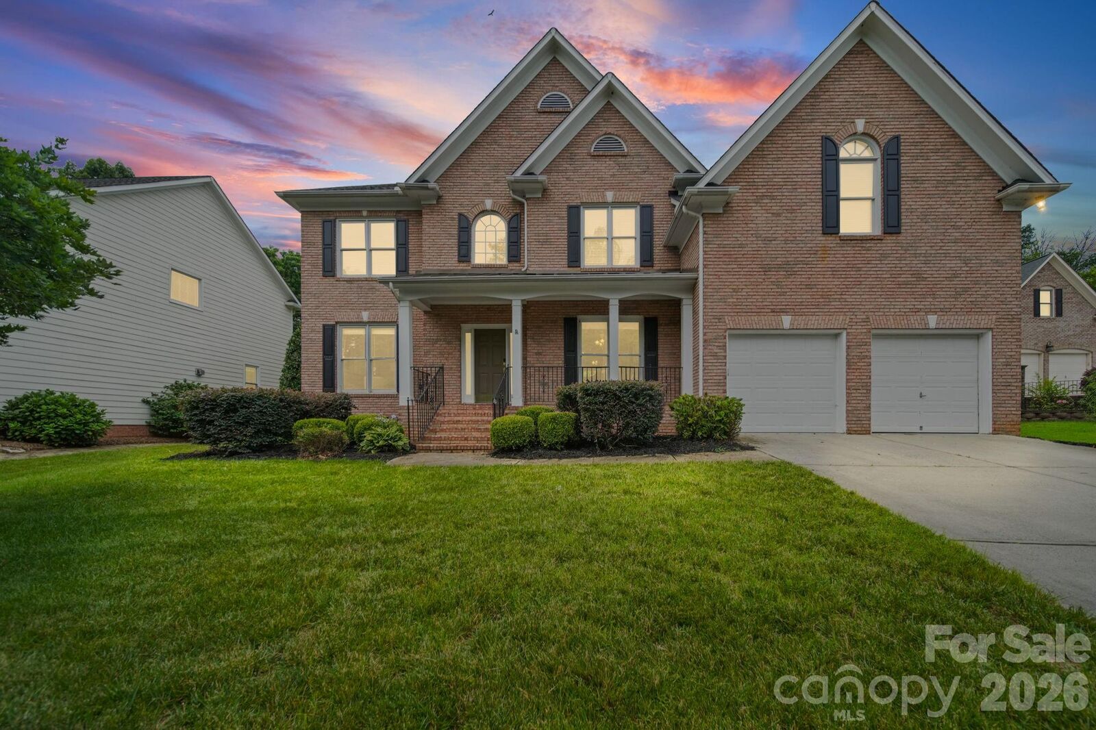 Property Photo: 13818 Ballantyne Meadows Drive NC 28277