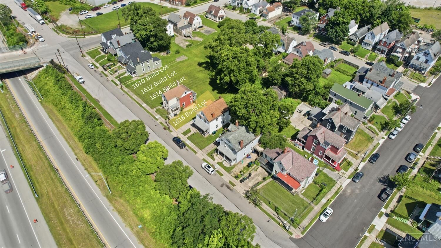 Property Photo: 1612 Brewster Avenue OH 45207