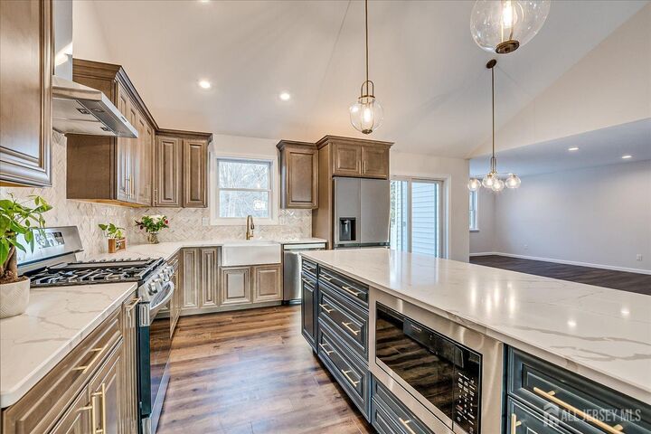 Property Photo: 83 Sagamore Avenue NJ 08820