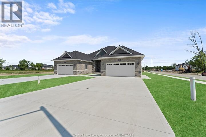 Property Photo:  73 Belleview Drive  ON N0R 1B0 
