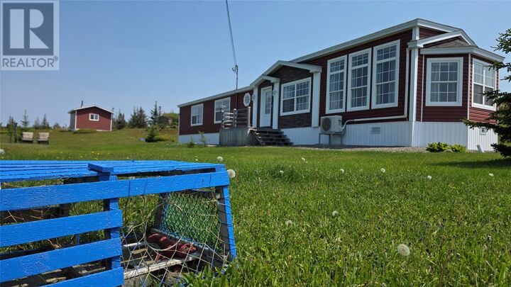 Property Photo:  285 Bayview Street  NL A0G 4M0 