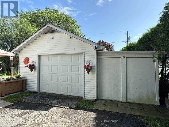 Property Photo: 36 Brouse Drive East ON K0E 1K0