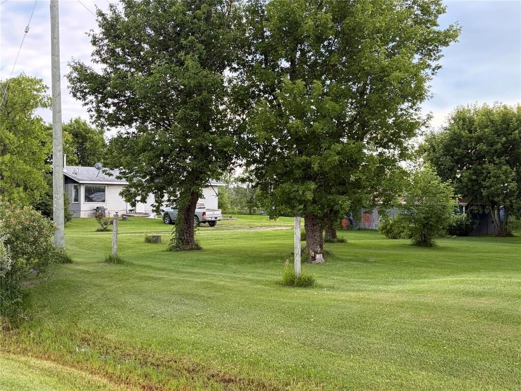 Property Photo: 34122 37E Road MB R5G 1L4