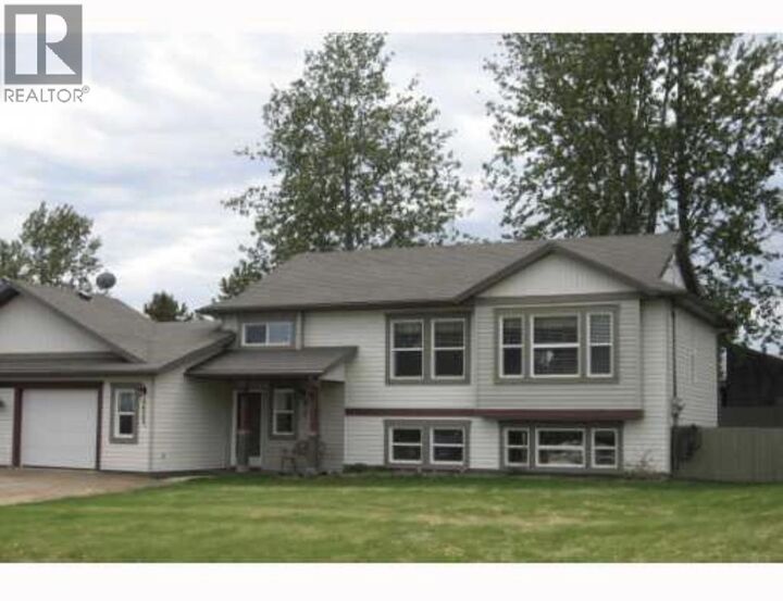 4609 Boundary Road B — photo 1