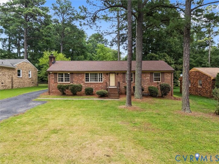 Property Photo: 9715 Alfaree Road VA 23237
