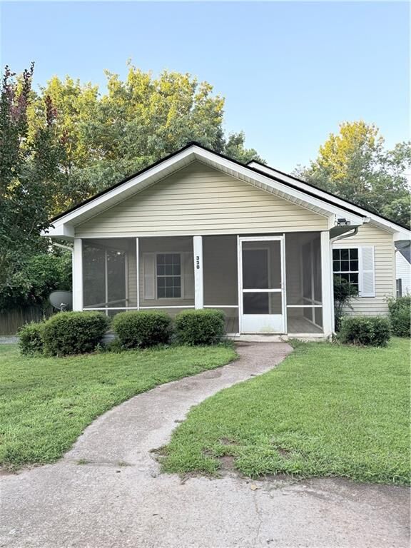Property Photo: 330 Peach Orchard Road GA 30511