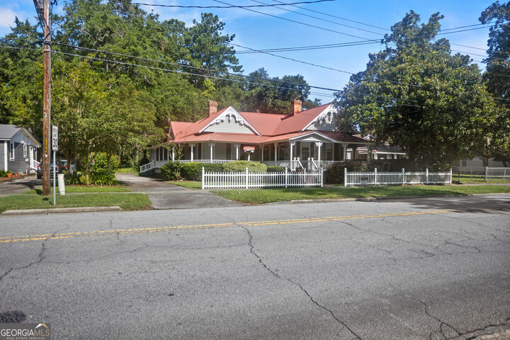 Property Photo:  325 N Main Street  GA 31313 