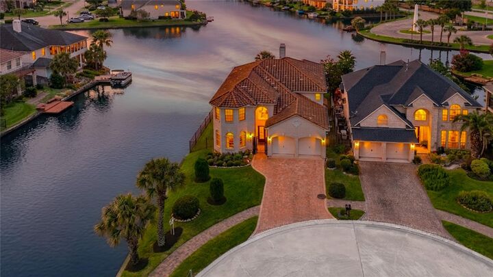 Property Photo:  13212 Lismore Point  TX 77429 