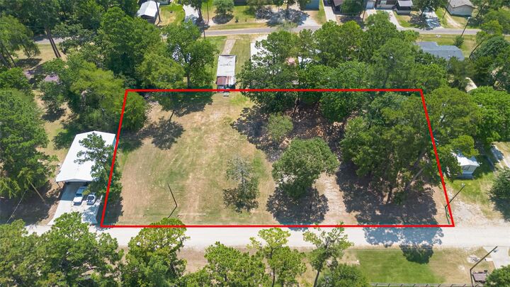 Property Photo: 180 Holly Trail TX 75862
