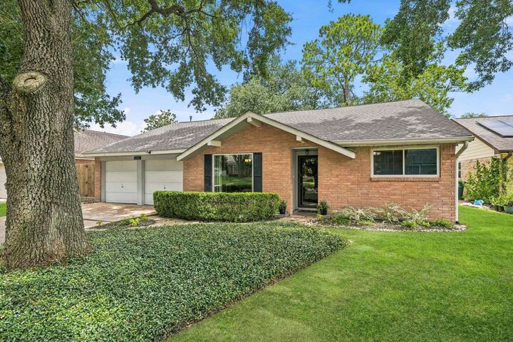 Property Photo:  6006 Vicki John Drive  TX 77096 