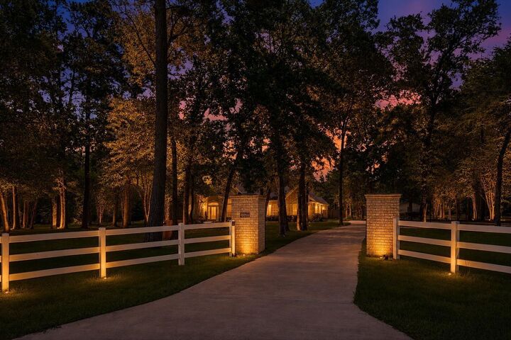 Property Photo:  10965 Lake Forest Drive  TX 77384 