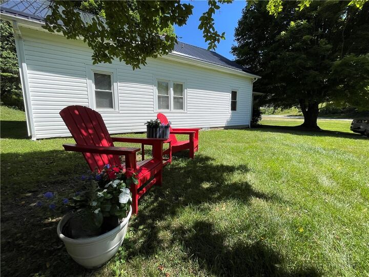 Property Photo:  250 Mash Stuart  NC 28694 