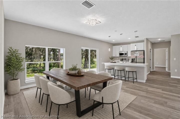 Property Photo: 6108 Aquavista Drive FL 33876