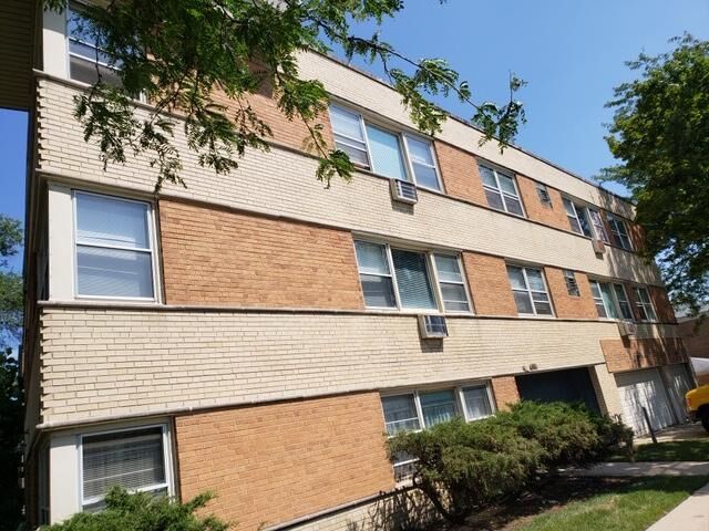 Property Photo:  8537 Niles Center Road 3B  IL 60077 