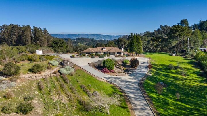 Property Photo:  900 E Bel Mar Drive  CA 95076 