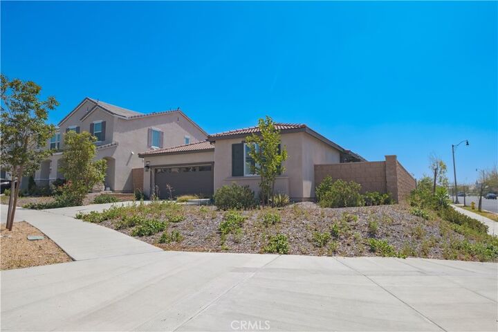 Property Photo:  4953 Boston Ivy St  CA 92336 