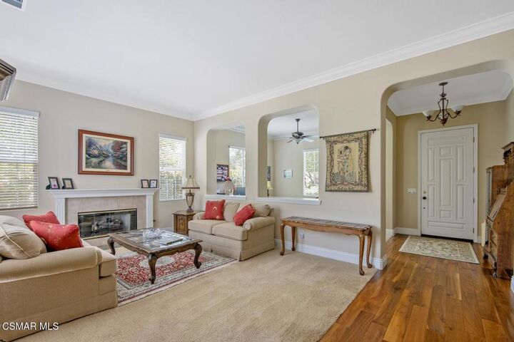 Property Photo: 5187 Via Dolores CA 91320