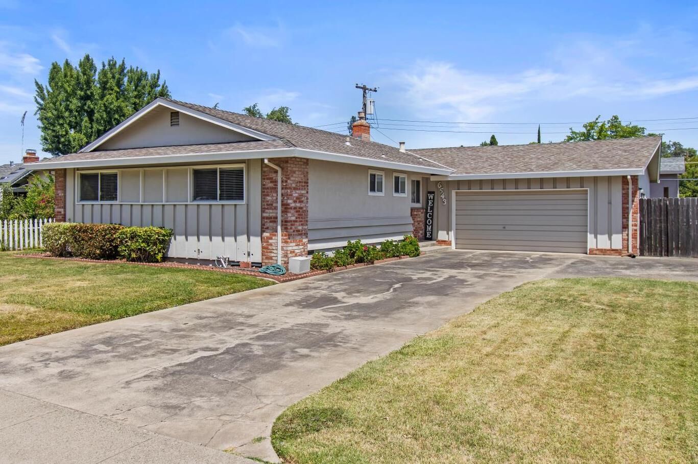 Property Photo: 6543 Woodpark Way CA 95621