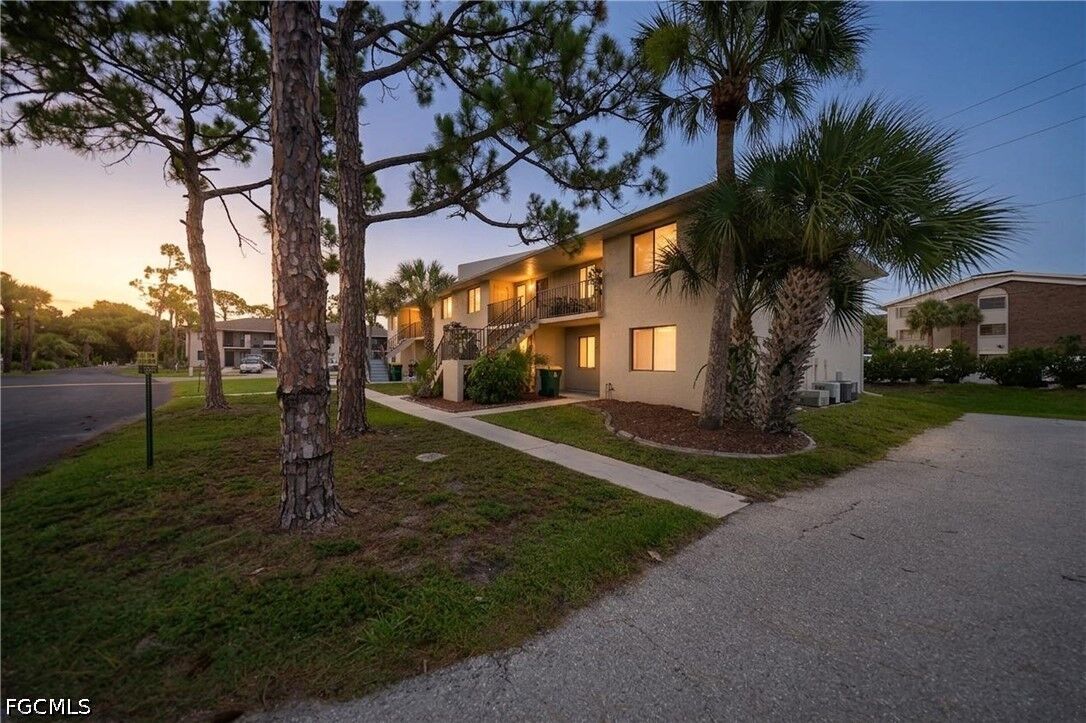 Property Photo: 22523 Westchester Boulevard 203E FL 33980