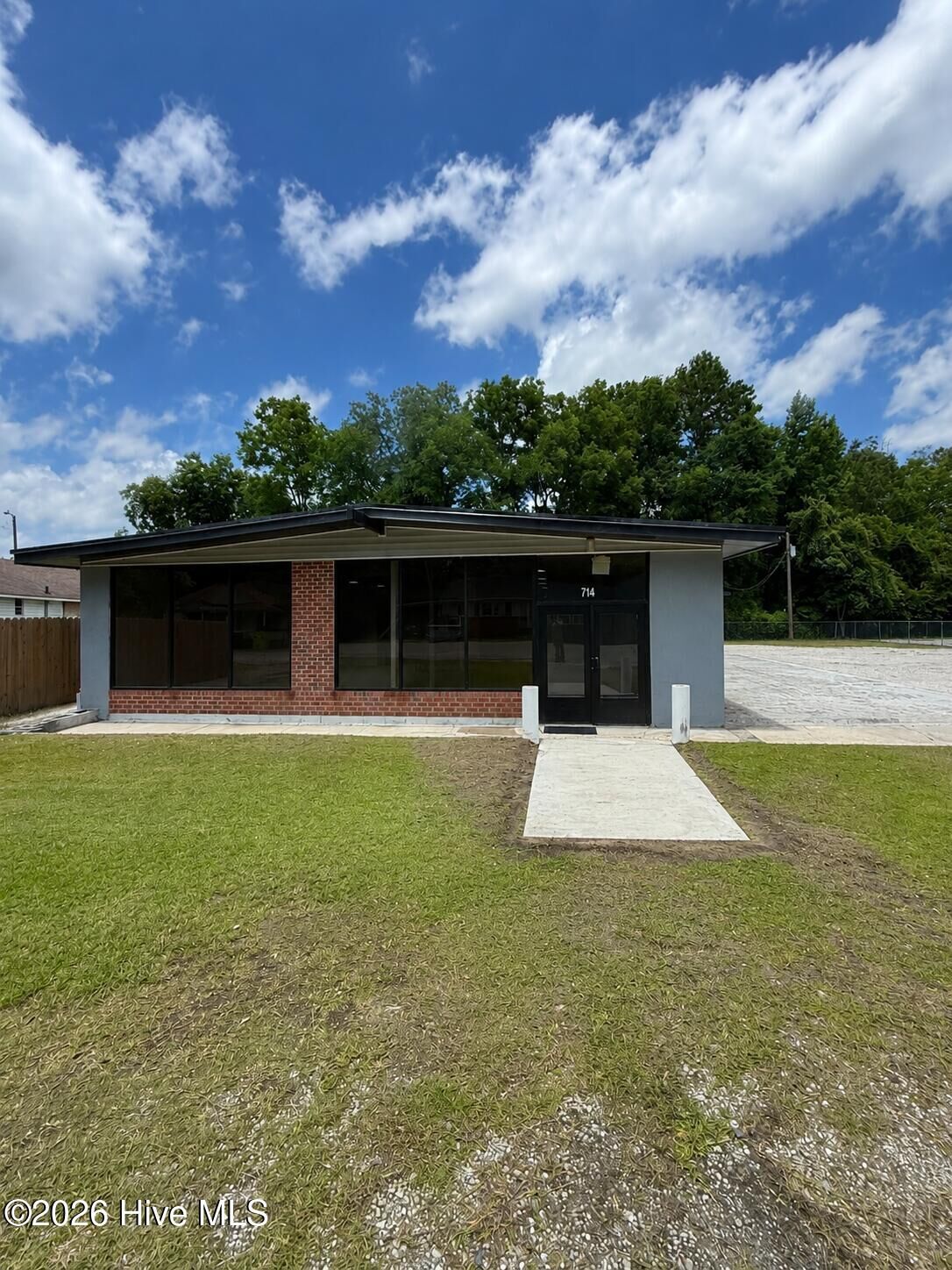 Property Photo: 714 Washington Street NC 28472