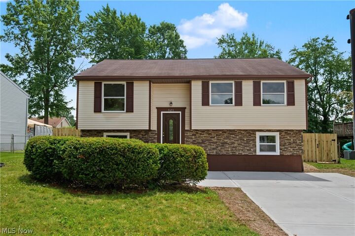 Property Photo:  5651 Tulane Avenue  OH 44515 