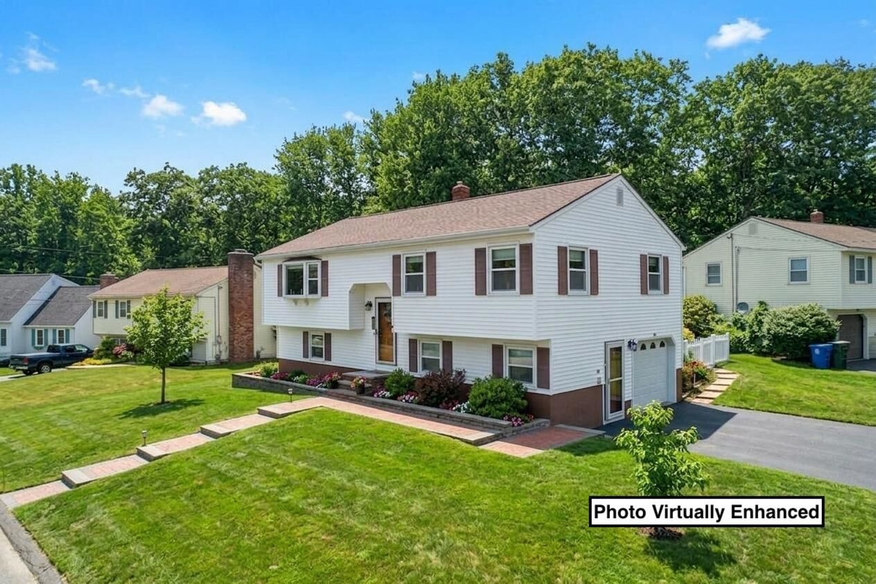 Property Photo:  366 Blevens Drive  NH 03104 