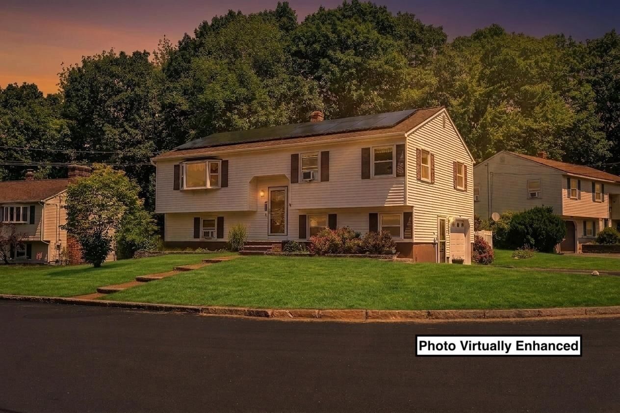 Property Photo: 366 Blevens Drive NH 03104