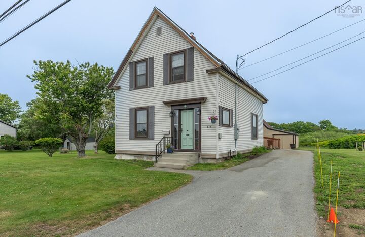 Property Photo: 233 Pleasant Street NS B5A 2K2