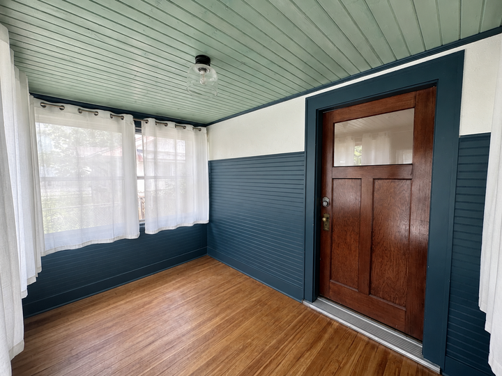 Property Photo:  2419 E 38th Street  MN 55406 