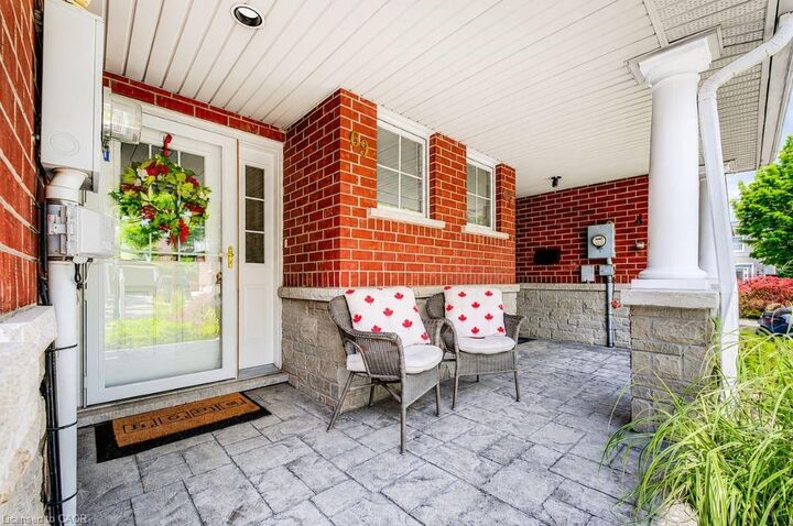 Property Photo:  69 Troy Street  ON N2H 1L9 